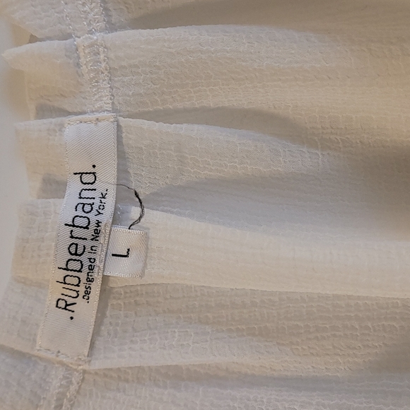 Rubberband Blouse - Picture 2 of 4